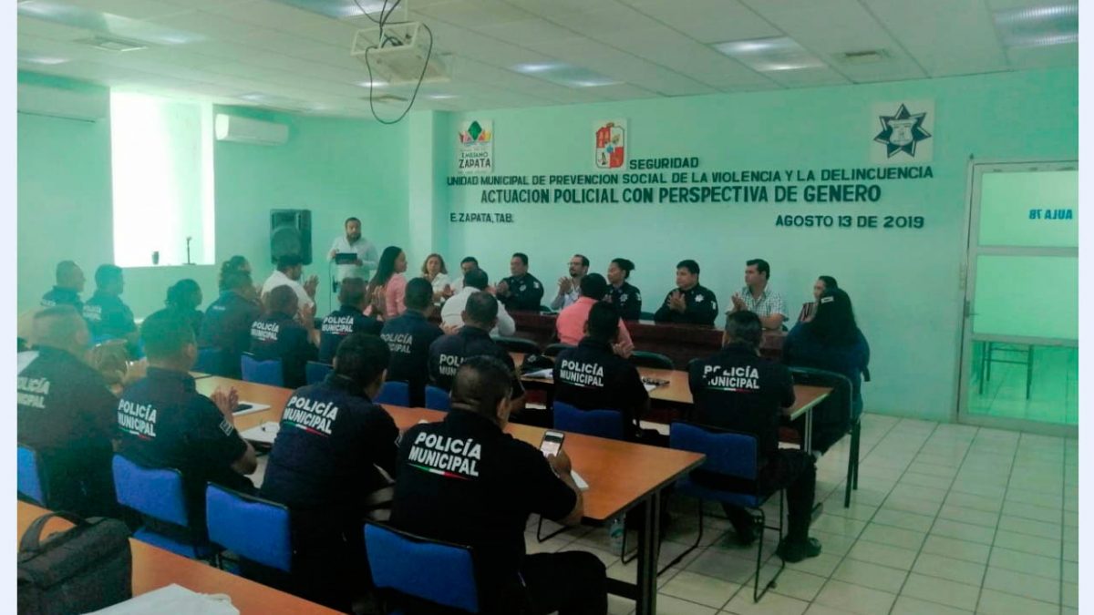 Imparten capacitación a elementos de la policía preventiva