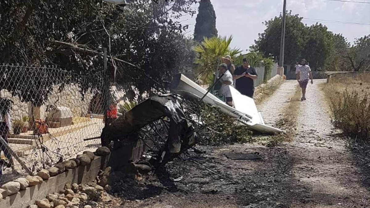Mueren 7 personas tras choque entre avioneta y helicóptero en Mallorca, España