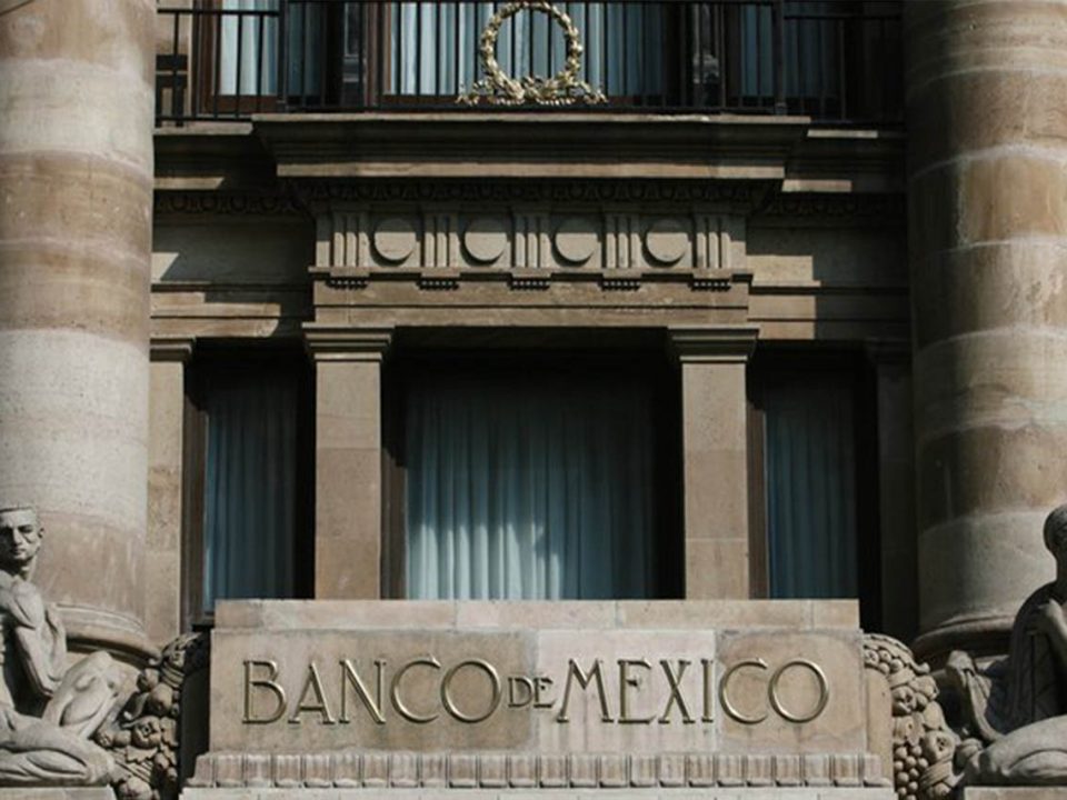 Descarta Banxico iniciar un ciclo de recortes de tasas