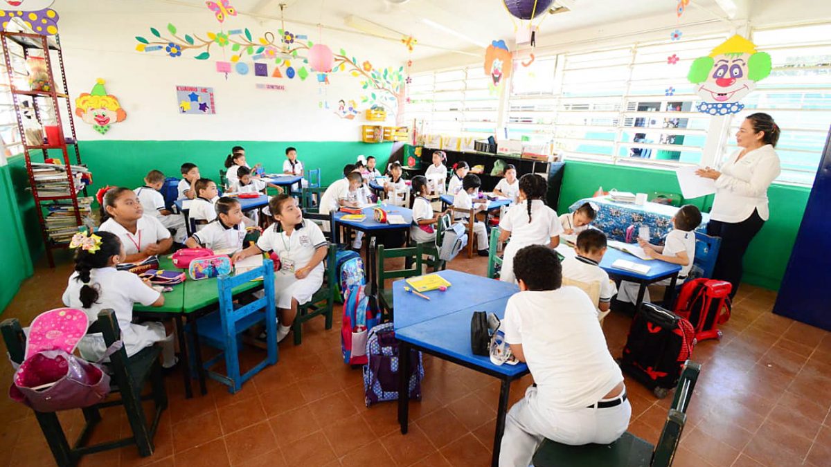 Se regresa a clases hasta que el semáforo esté en verde, asegura ...